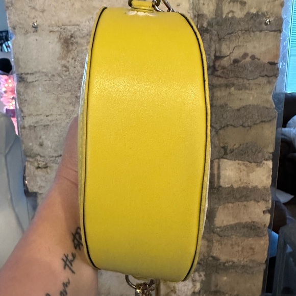 Lemon Purse with lemon slice embroidery bag tag with chain crossbody strap - Picture 7 of 10